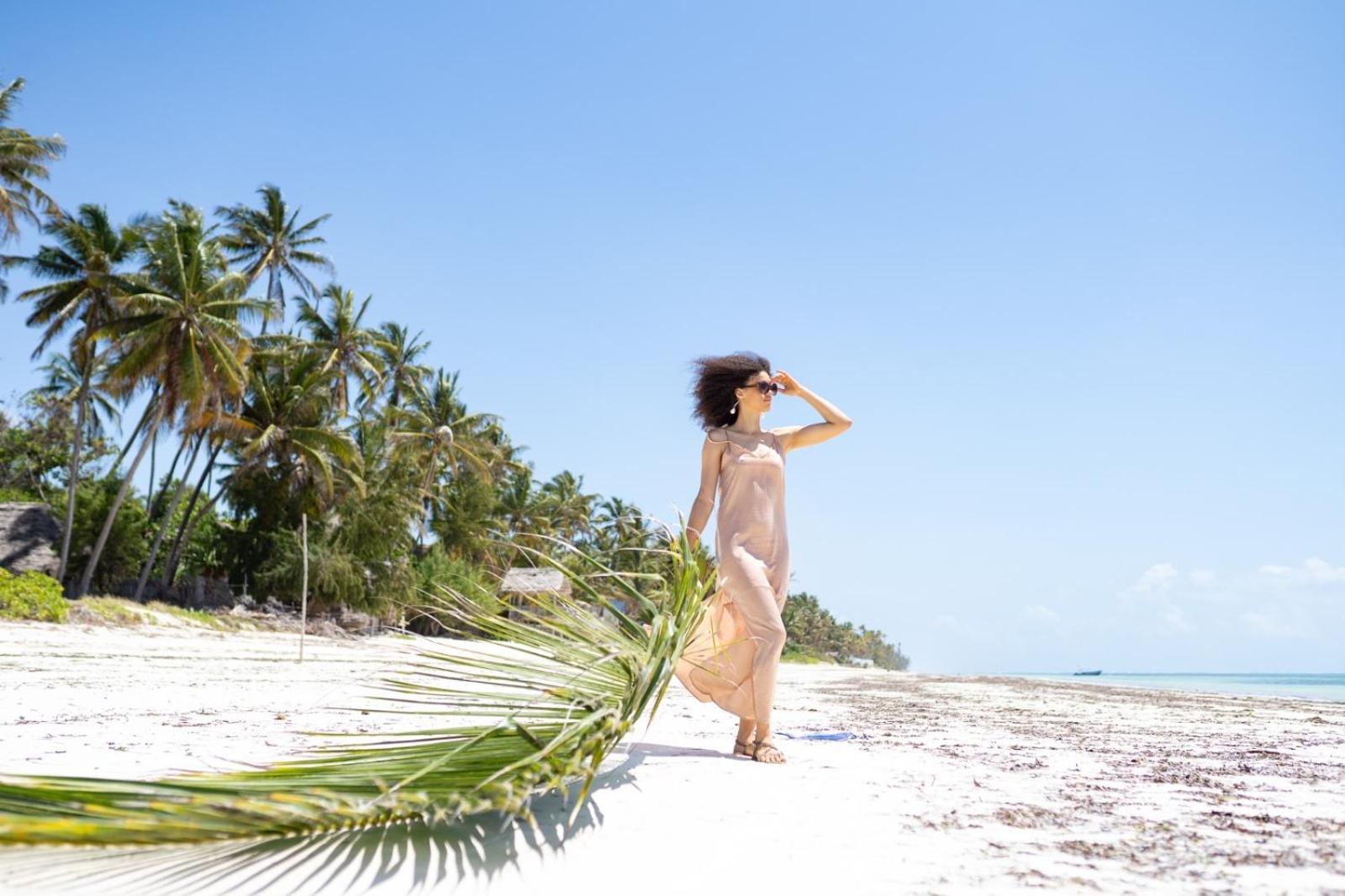 Pili Pili Orient Beach Resort Bwejuu Ngoại thất bức ảnh